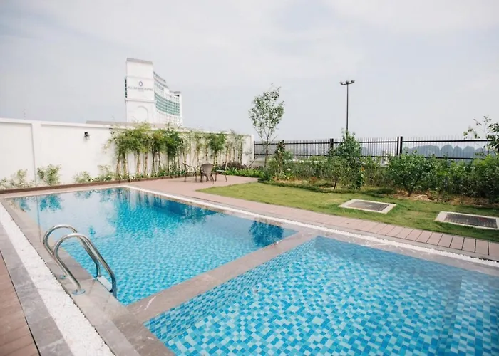 Apartment Chuõi Flc Ha Long